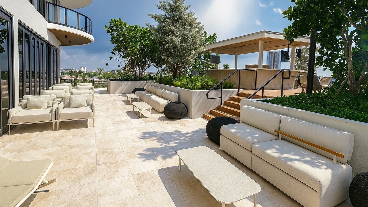 Photo of Patio Balcony in North Beach