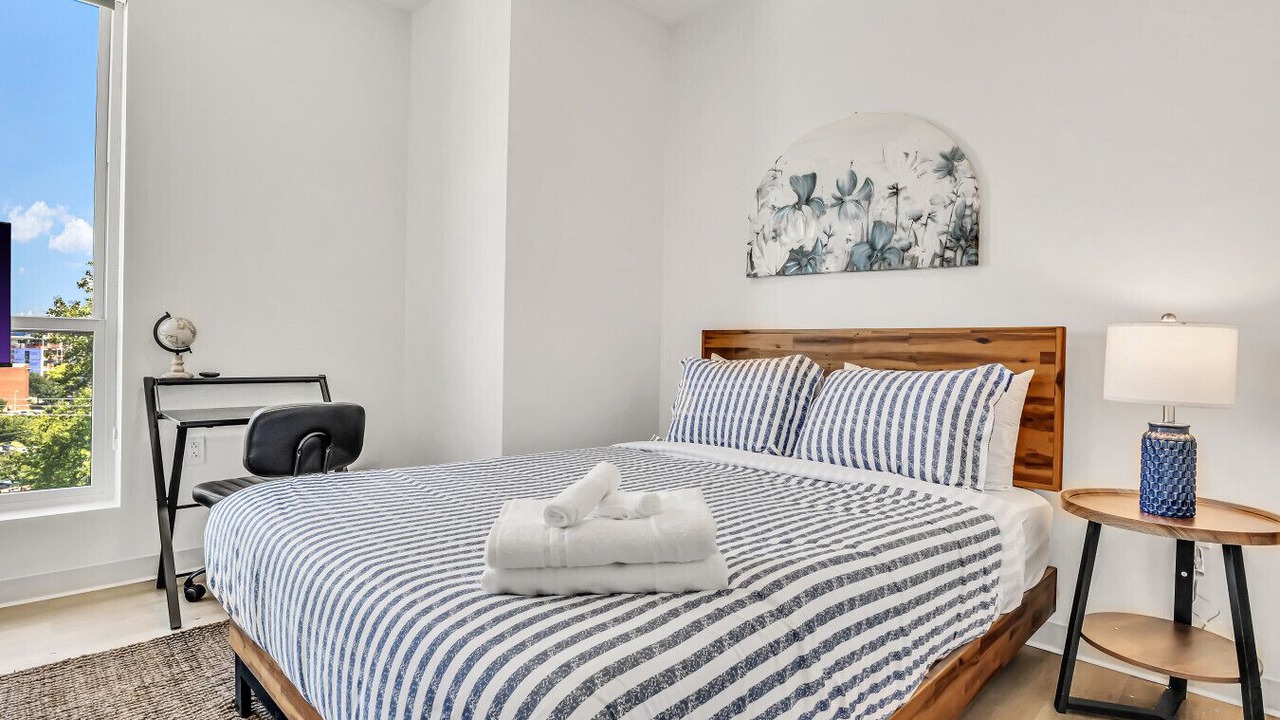Photo of Bedroom in University Circle