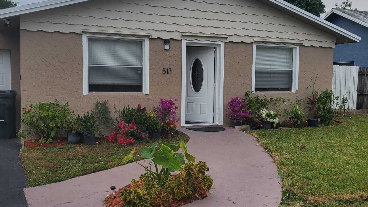 Photo of Outdoor in North Lauderdale