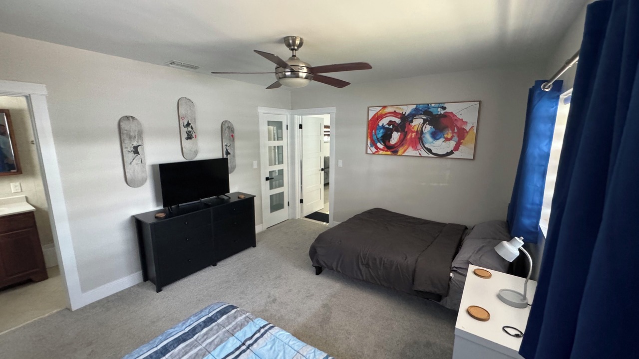 Photo of Bedroom in Miami Lakes