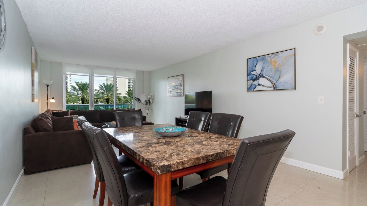 Photo of Livingroom in Sunny Isles Beach