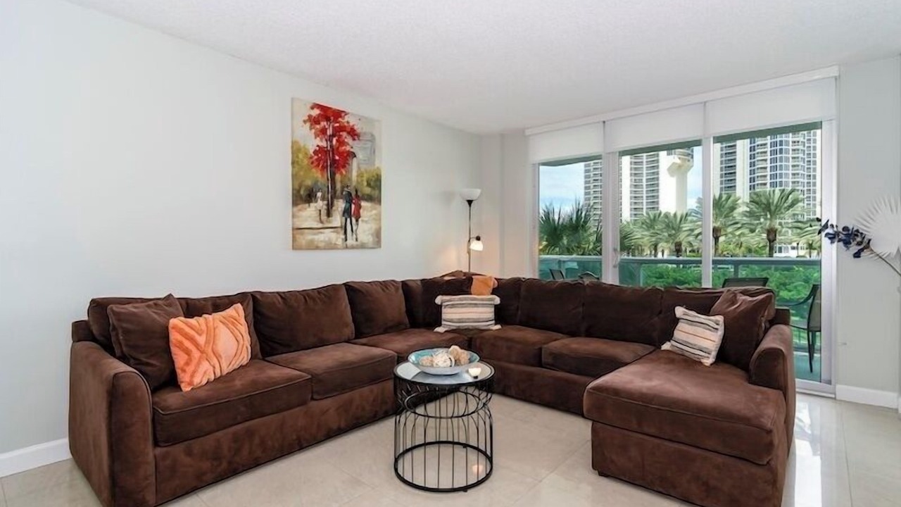 Photo of Others in Sunny Isles Beach