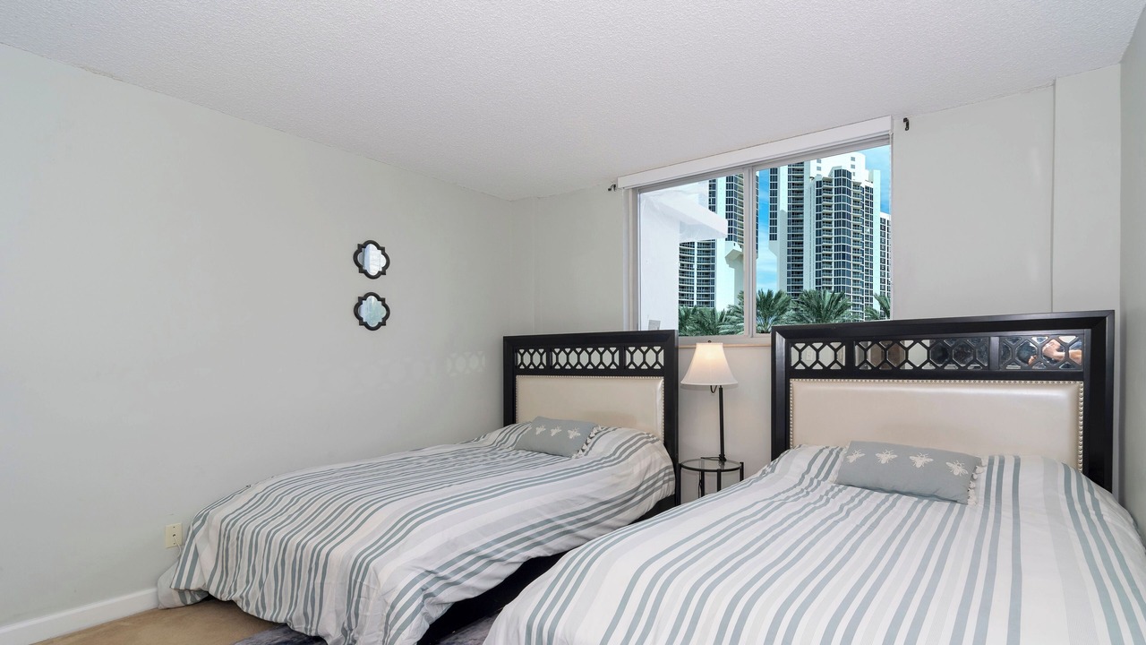 Photo of Others in Sunny Isles Beach