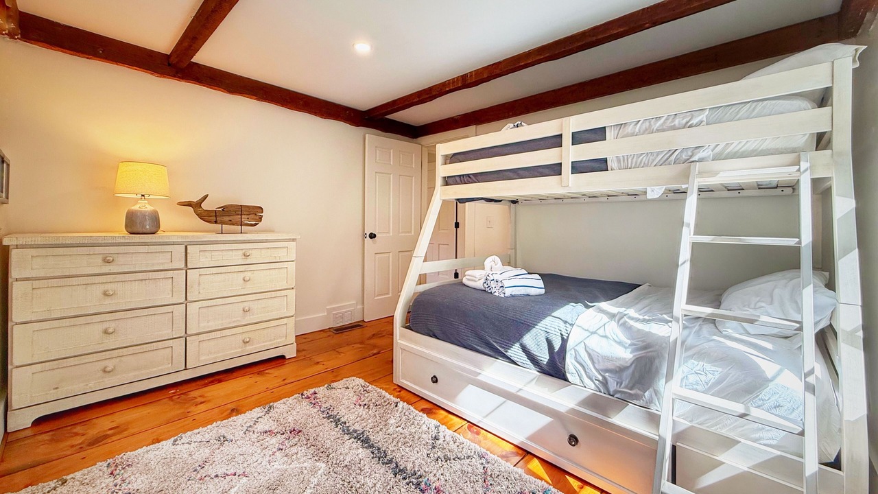 Photo of Bedroom in Yarmouth Port