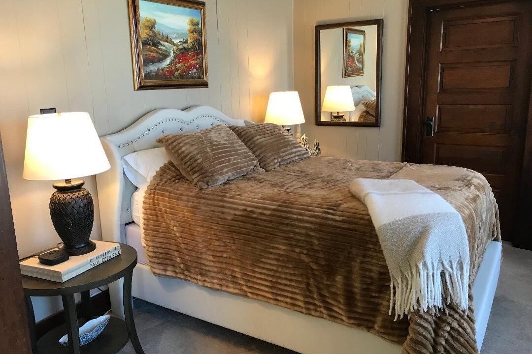Photo of Bedroom in Marlinton