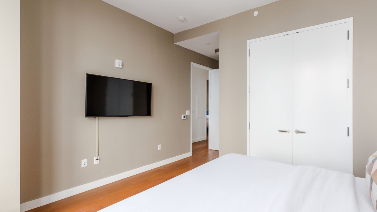 Photo of Bedroom in Theater District