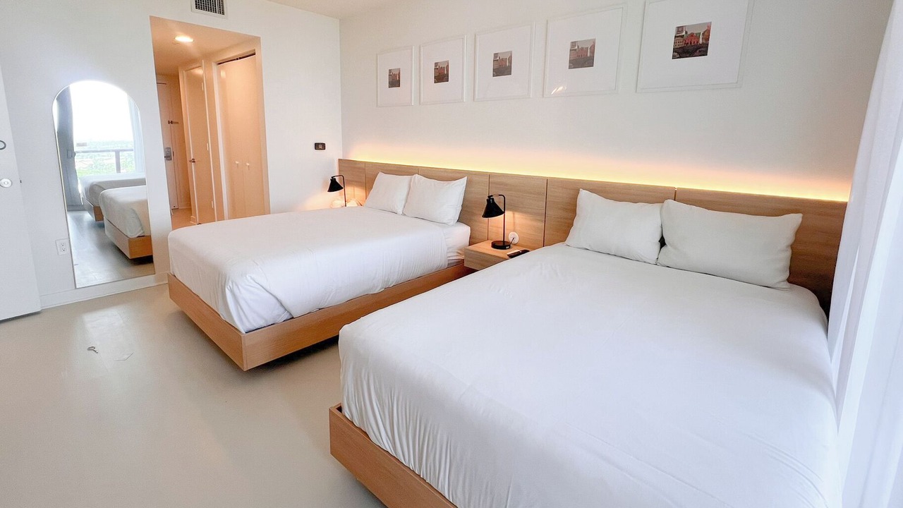 Photo of Bedroom in Hallandale Beach