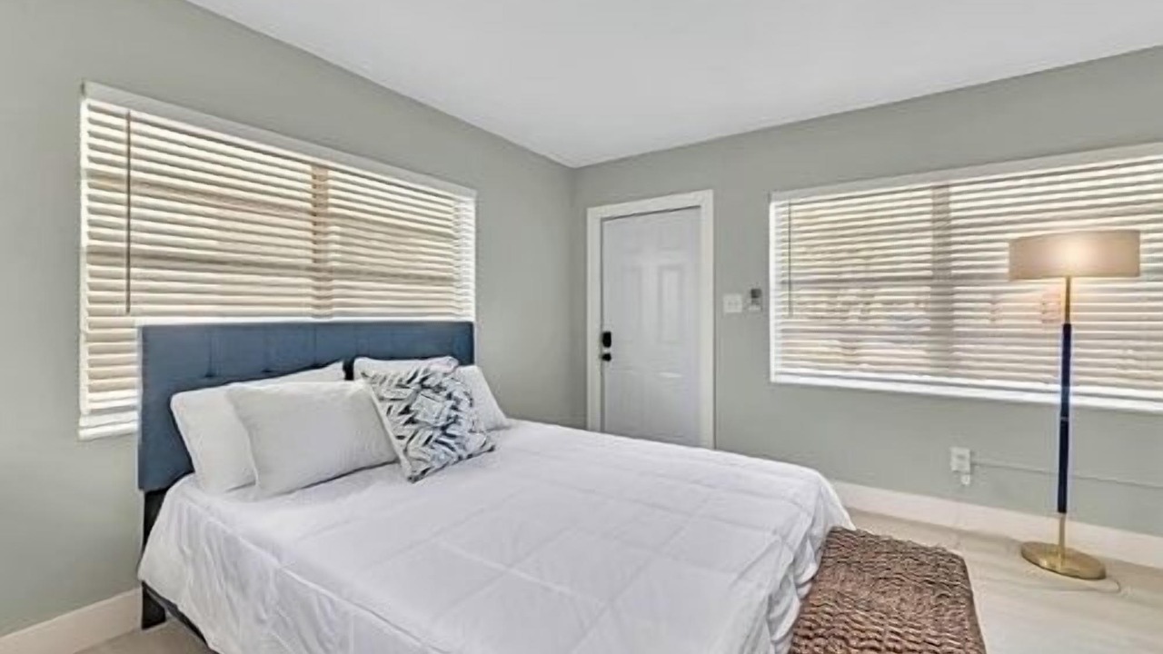 Photo of Bedroom in North Beach