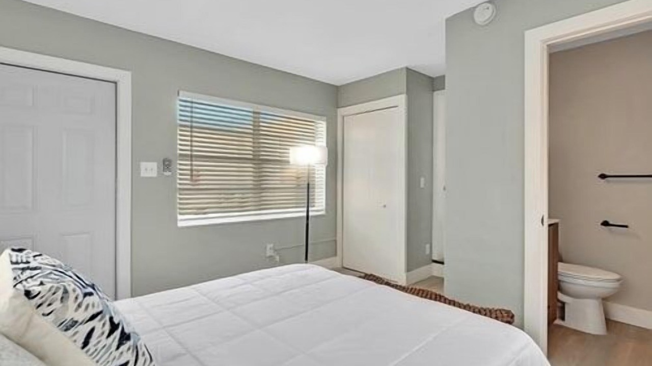 Photo of Bedroom in North Beach
