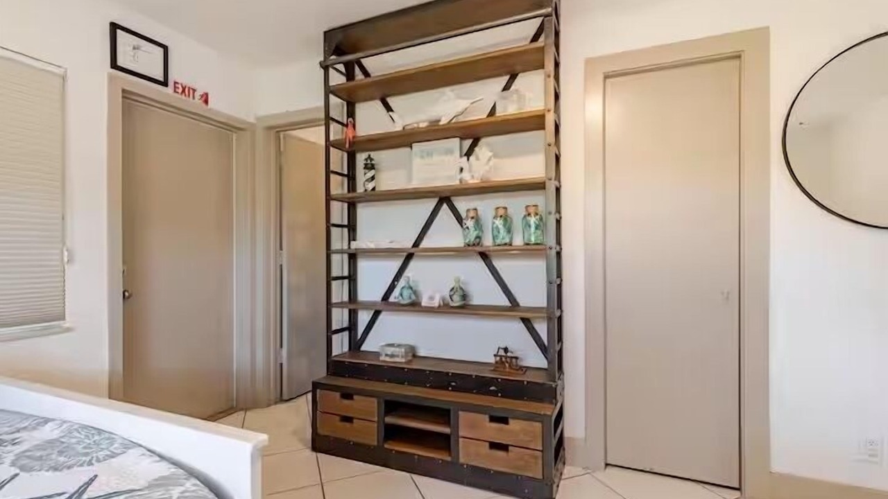 Photo of Bedroom in Lauderdale-by-the-Sea