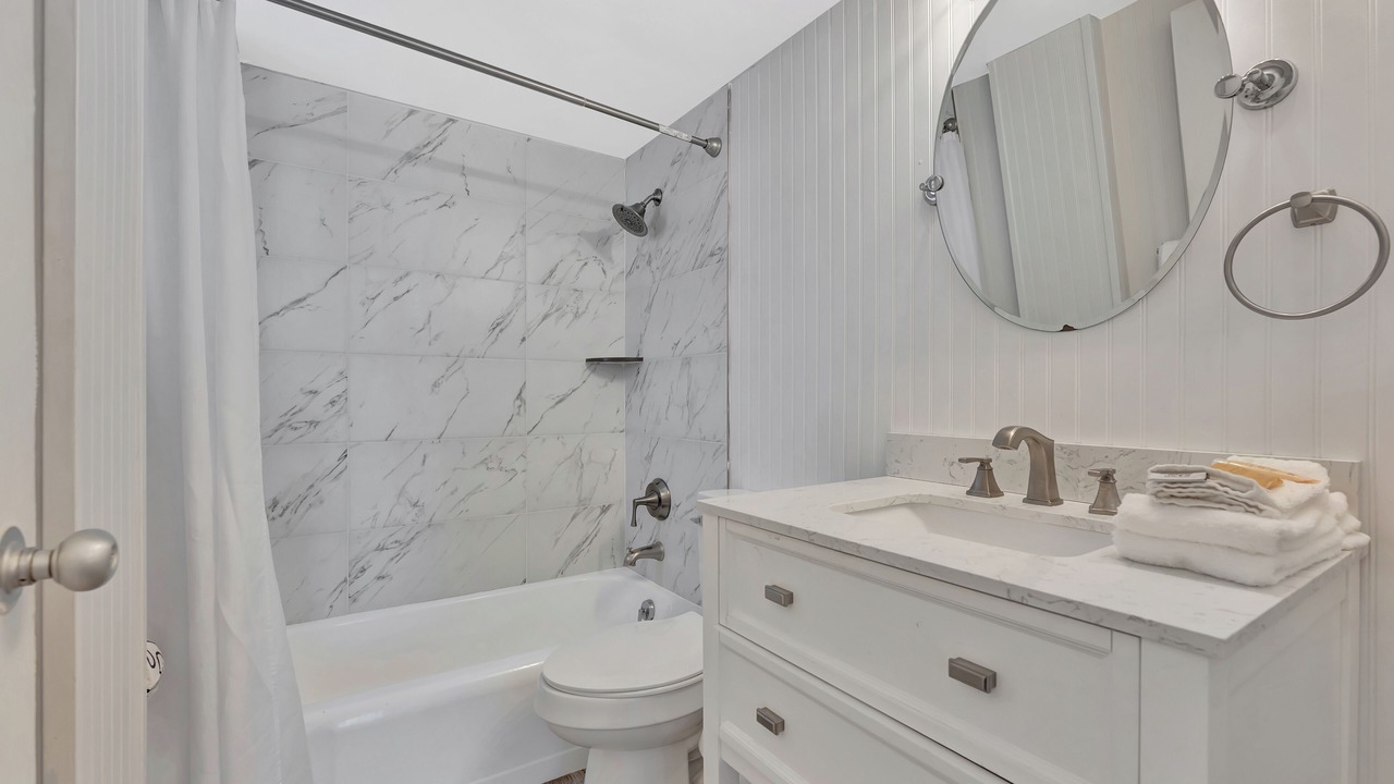 Photo of Bathroom in Bermuda Riviera
