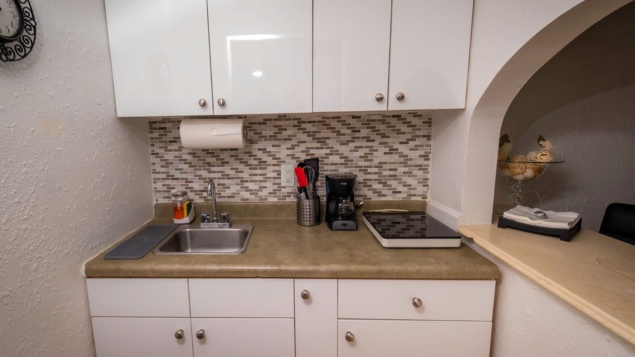 Photo of Kitchen in Bermuda Riviera