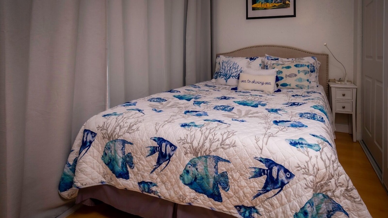 Photo of Bedroom in Bermuda Riviera