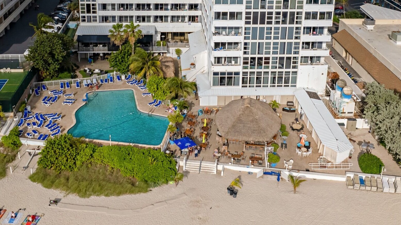 Photo of Outdoor in Bermuda Riviera