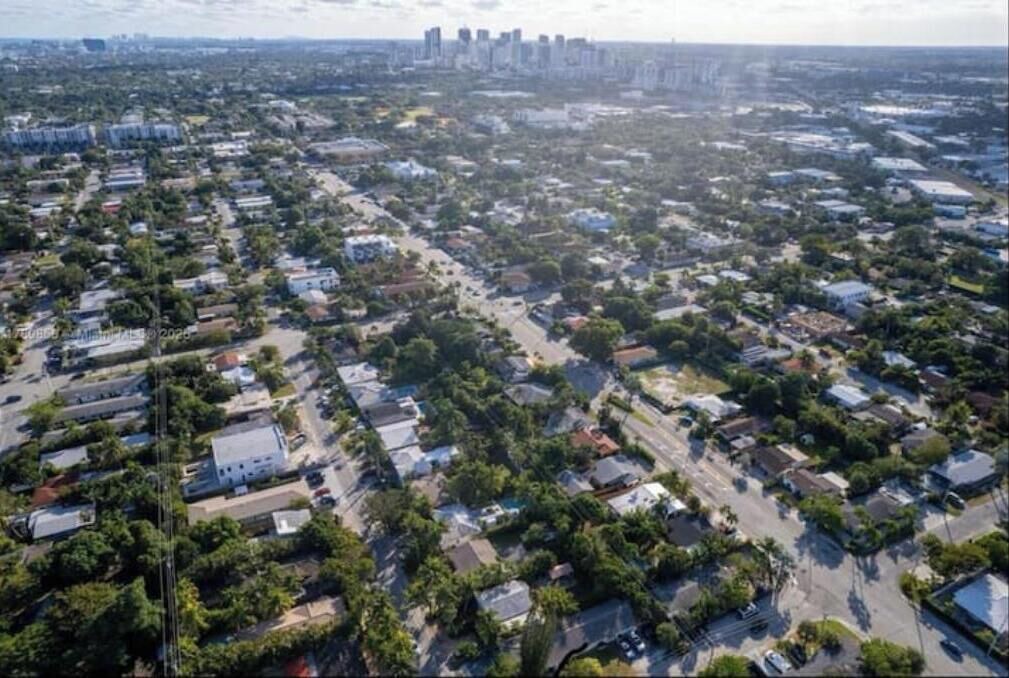 Photo of Outdoor in Poinsettia Heights