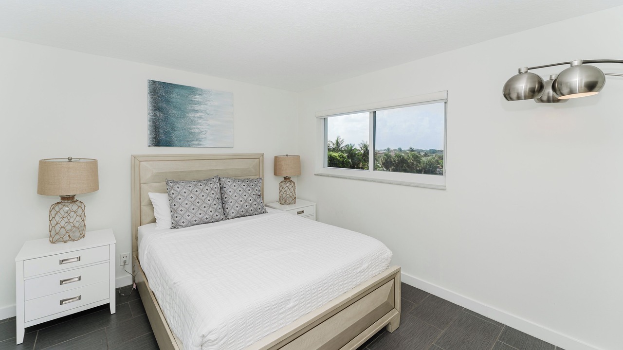 Photo of Bedroom in Boca Raton