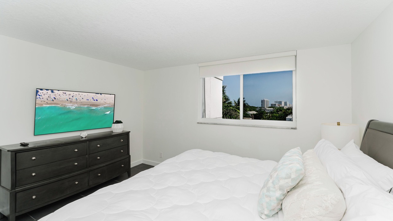 Photo of Bedroom in Boca Raton
