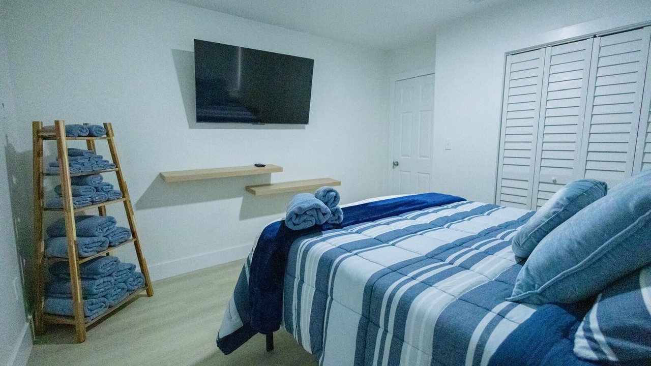 Photo of Bedroom in Allapattah
