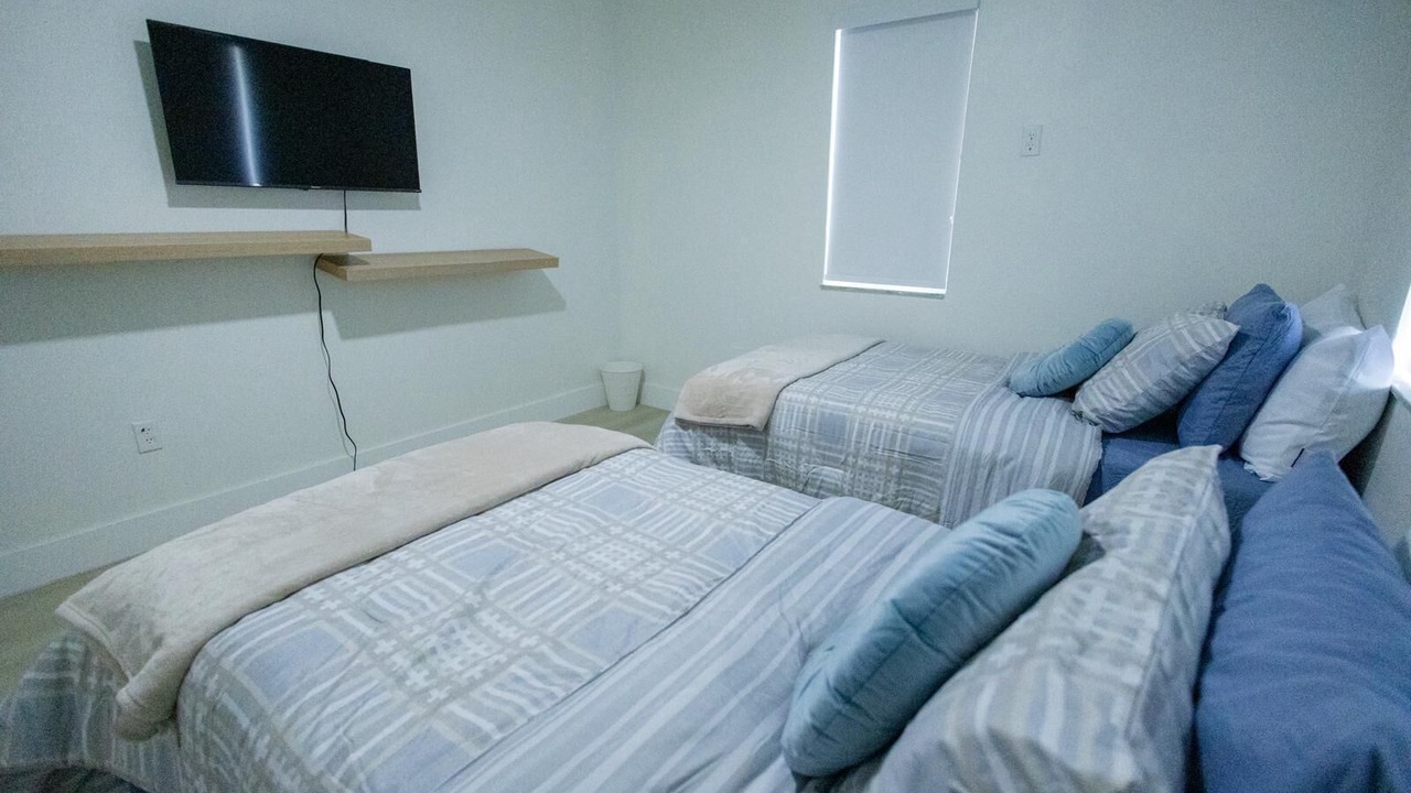 Photo of Bedroom in Allapattah
