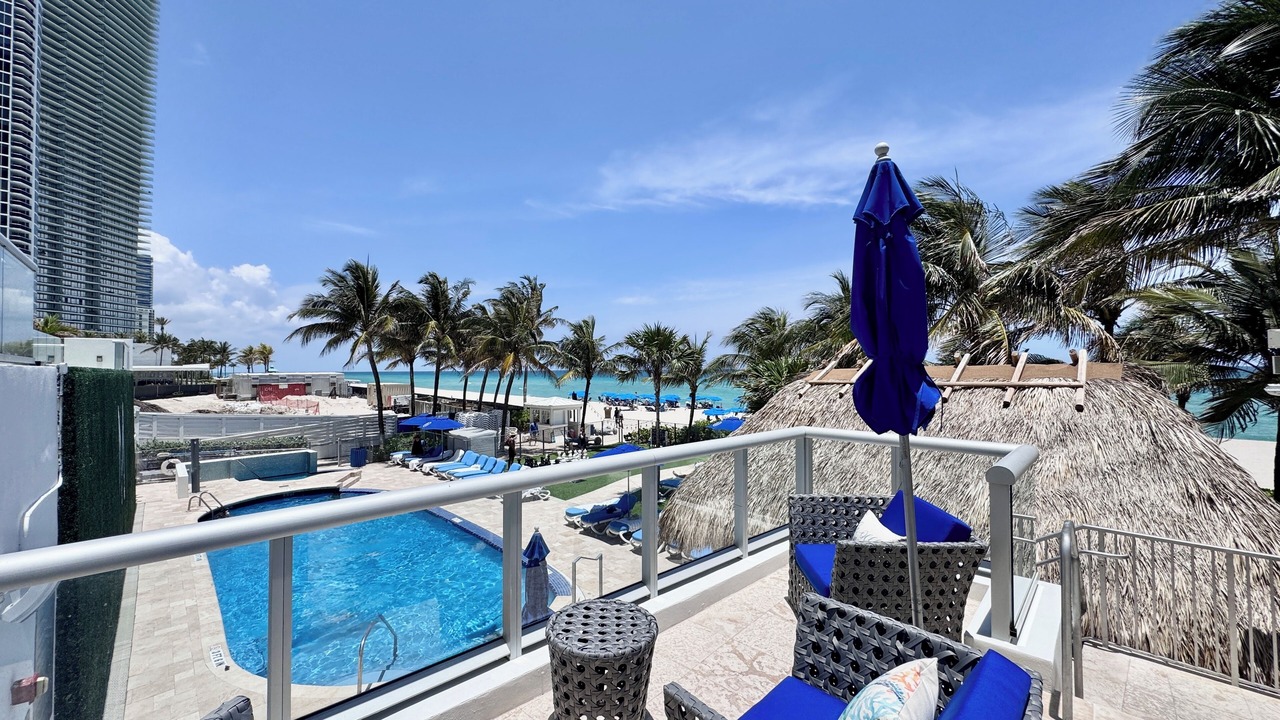 Photo of Outdoor in Sunny Isles Beach