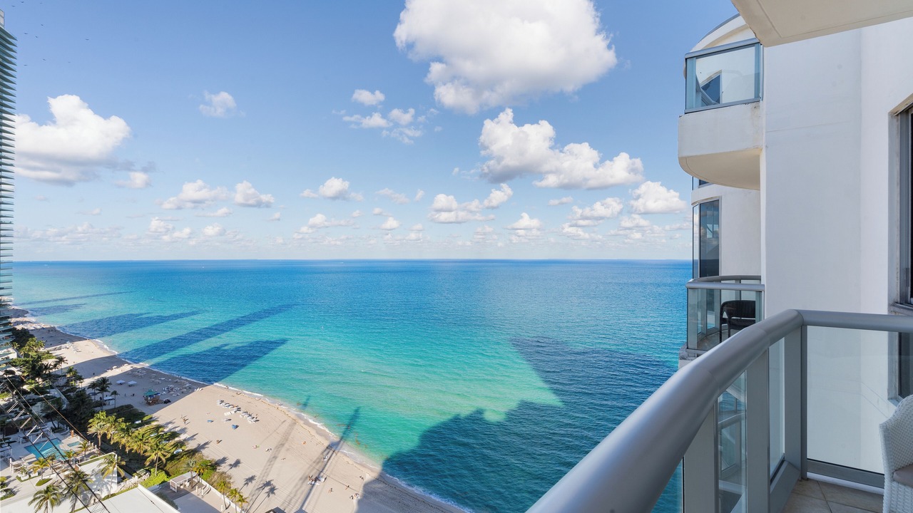 Photo of Outdoor in Sunny Isles Beach
