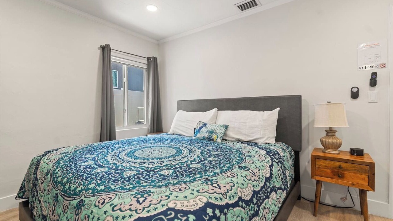 Photo of Bedroom in Lauderdale Beach