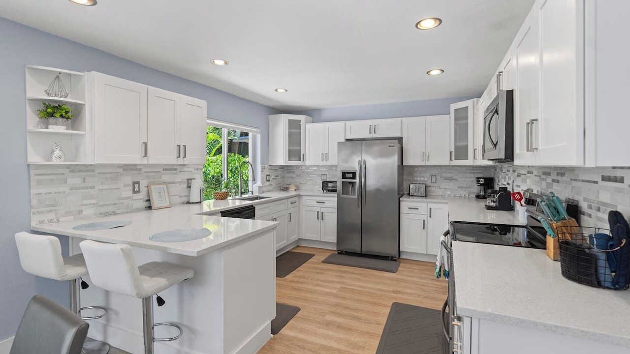Photo of Kitchen in Lauderdale Beach