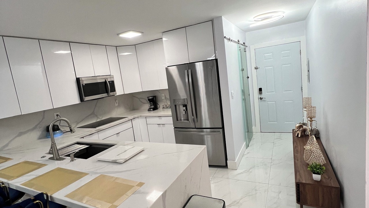 Photo of Kitchen in Hialeah
