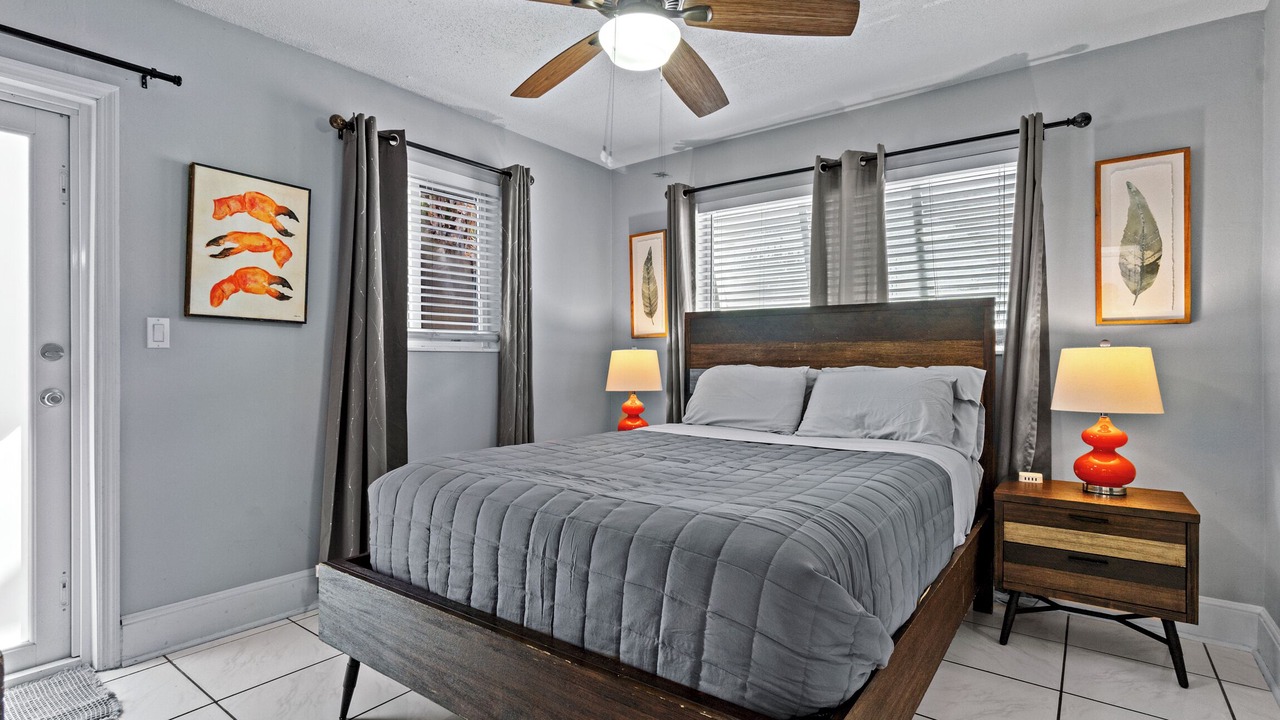 Photo of Bedroom in Middle River Terrace