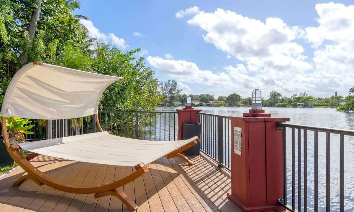 Photo of Patio Balcony in Ojus
