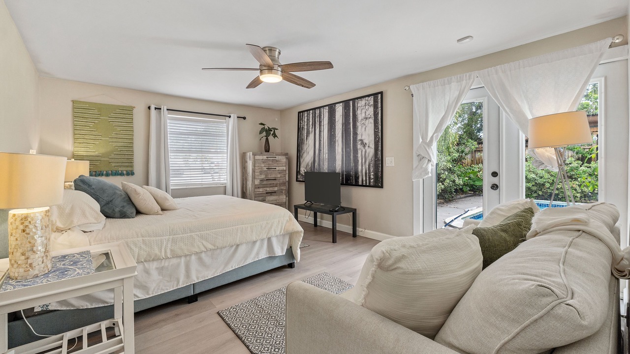 Photo of Bedroom in Riverside Park