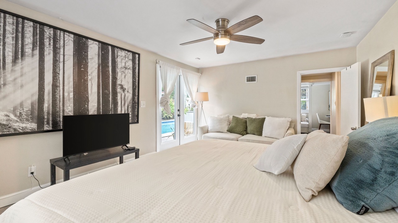 Photo of Bedroom in Riverside Park
