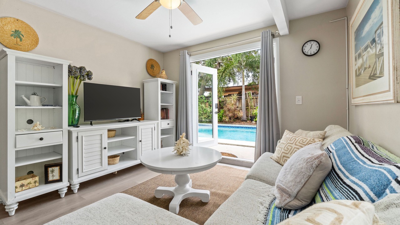Photo of Livingroom in Riverside Park