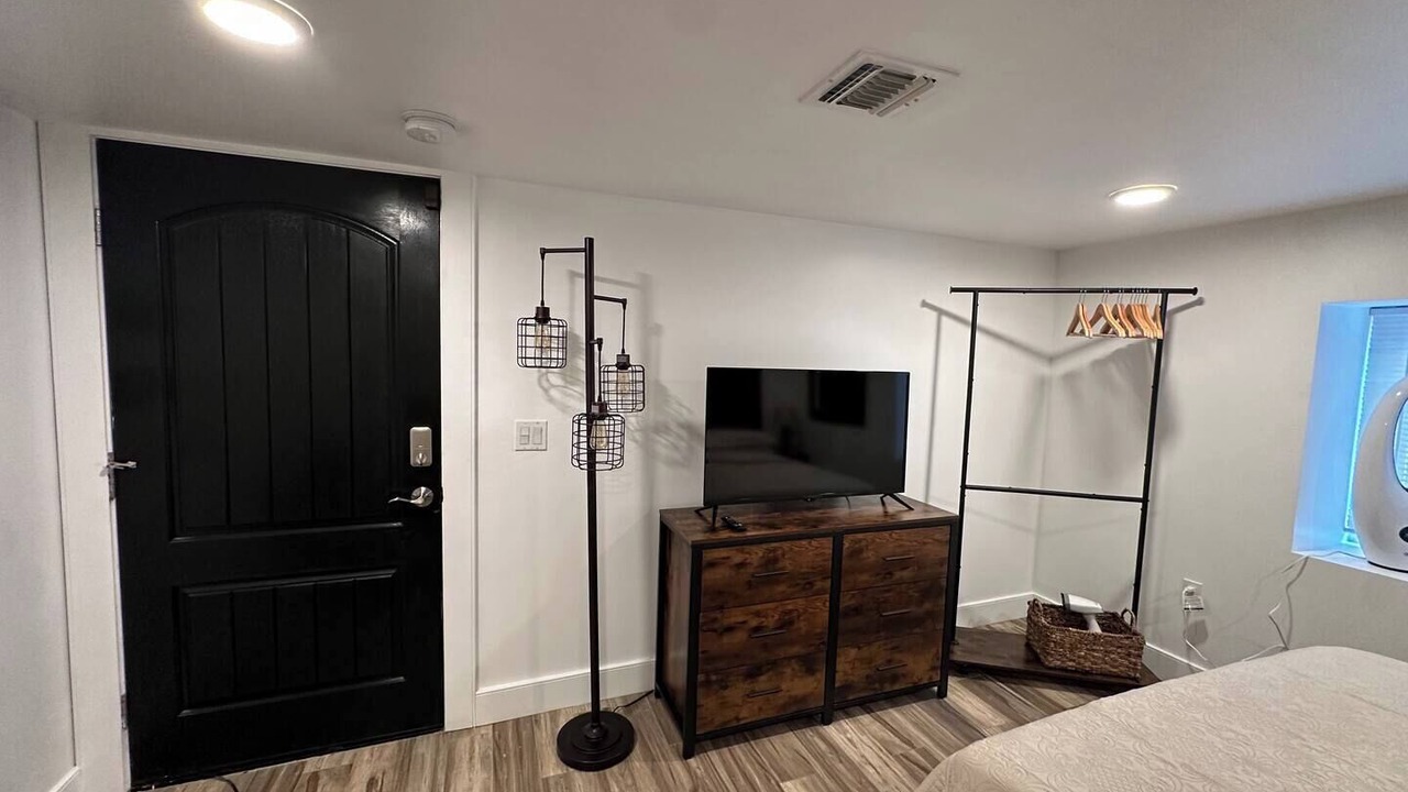 Photo of Bedroom in North Bergen