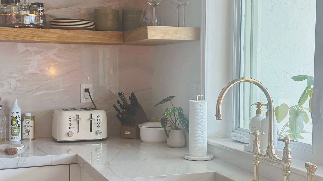 Photo of Kitchen in North Central Hollywood