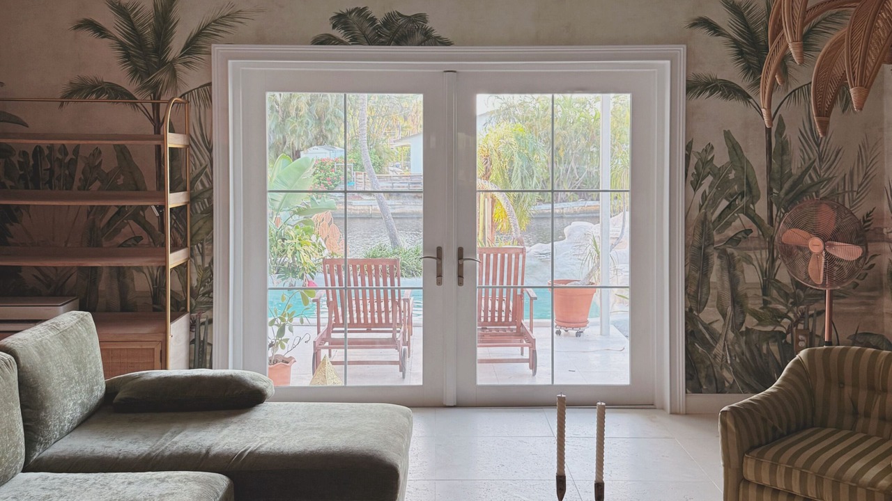 Photo of Livingroom in North Central Hollywood