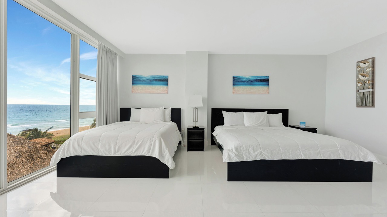 Photo of Bedroom in Bermuda Riviera