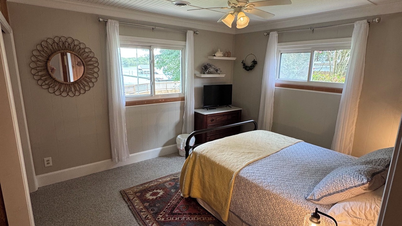 Photo of Bedroom in Lanexa