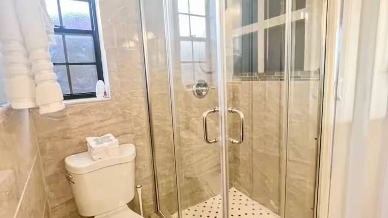 Photo of Bathroom in Miramar