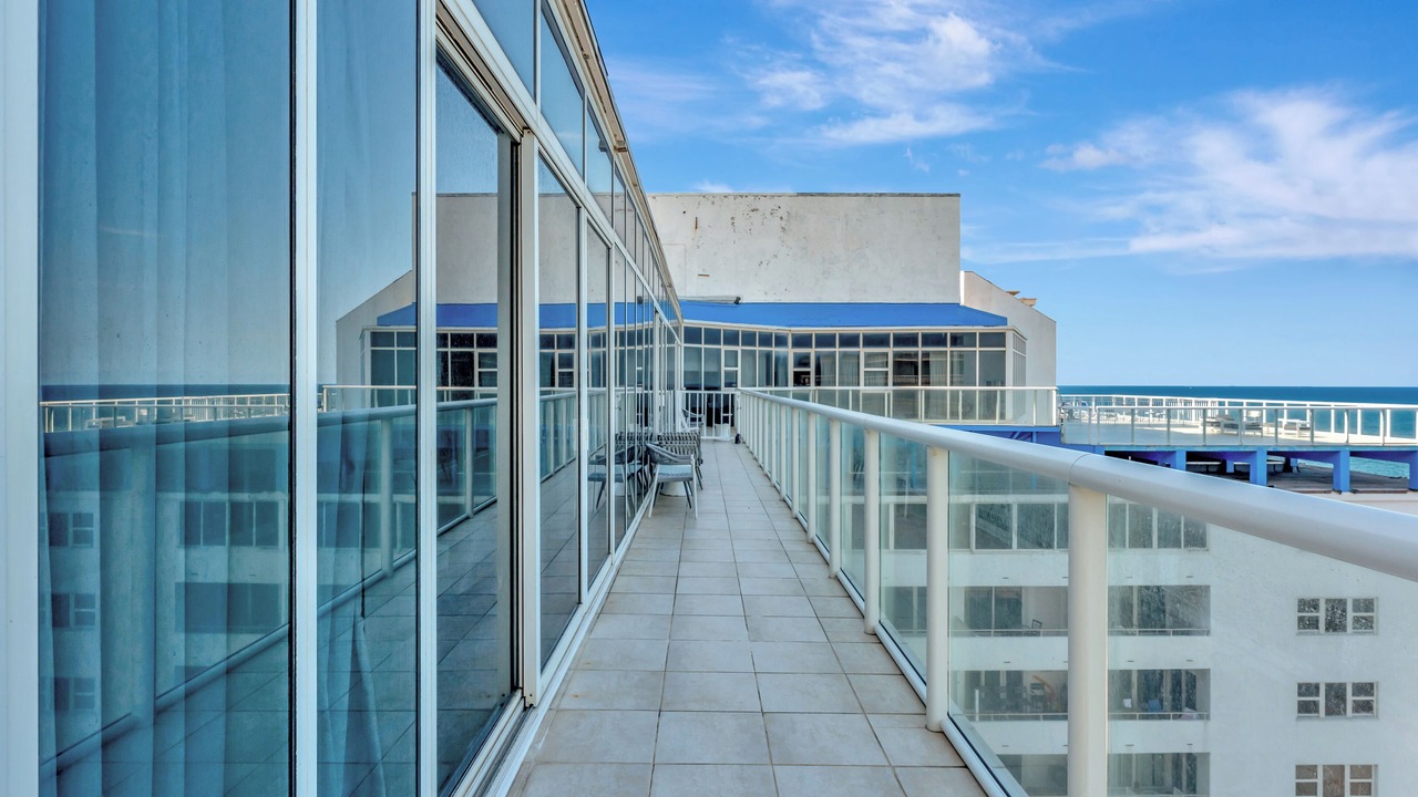 Photo of Outdoor in Bermuda Riviera