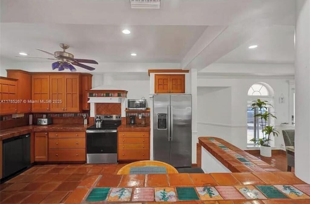 Photo of Kitchen in Ives Estates