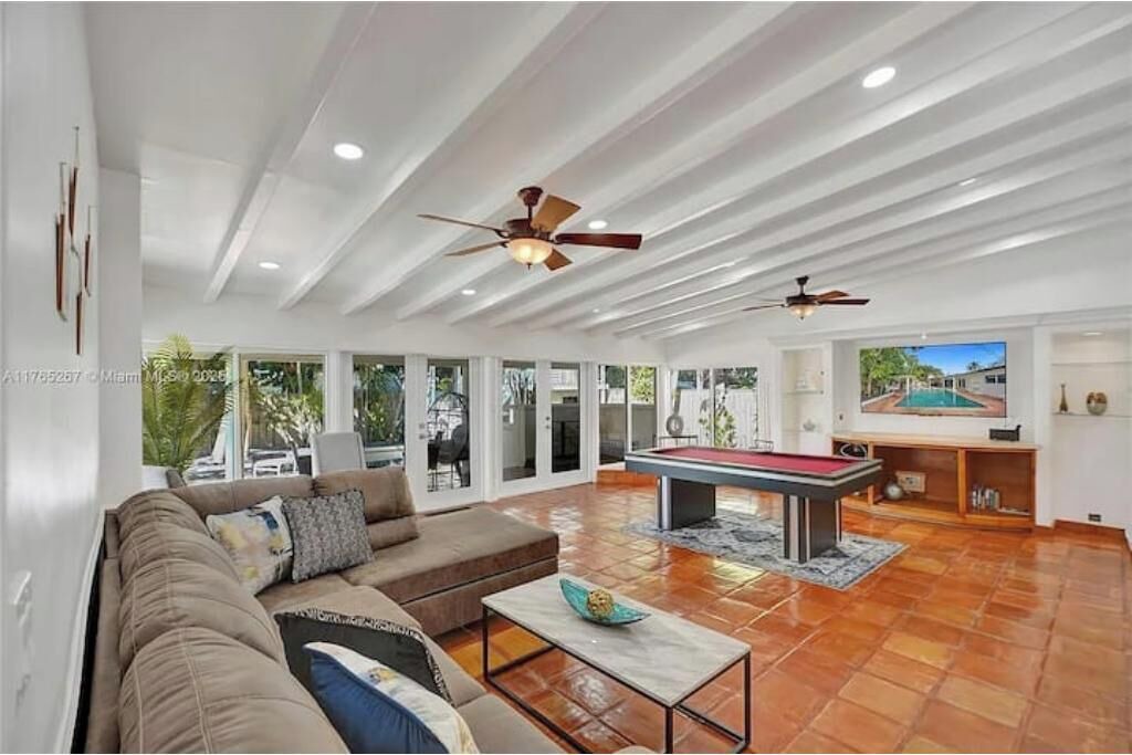 Photo of Livingroom in Ives Estates