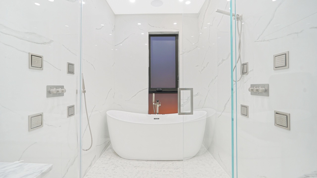 Photo of Bathroom in Buena Vista