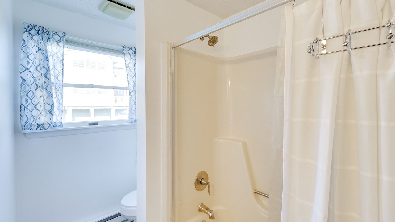 Photo of Bathroom in Broadkill Beach