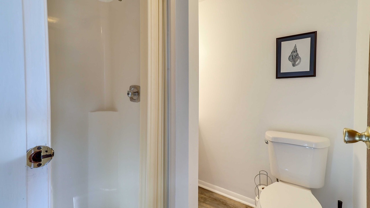 Photo of Bathroom in Broadkill Beach