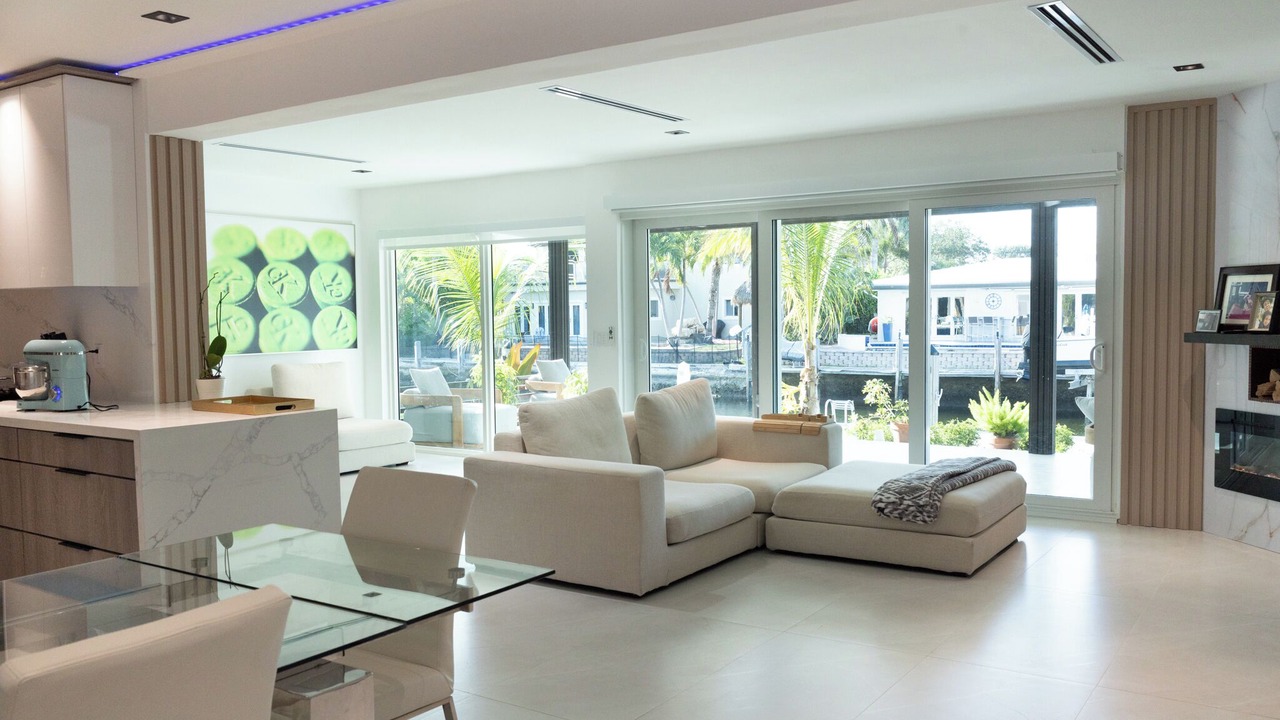 Photo of Livingroom in Pompano Isles