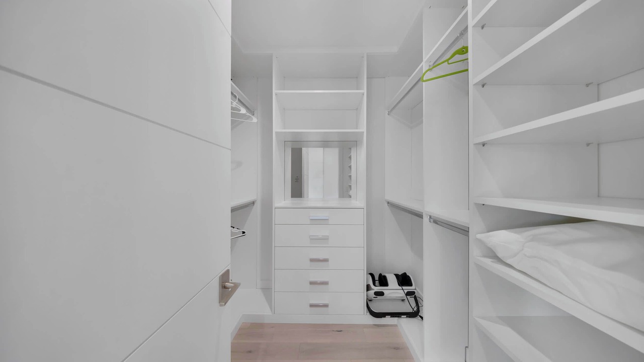 Photo of Bedroom in Harbour Inlet