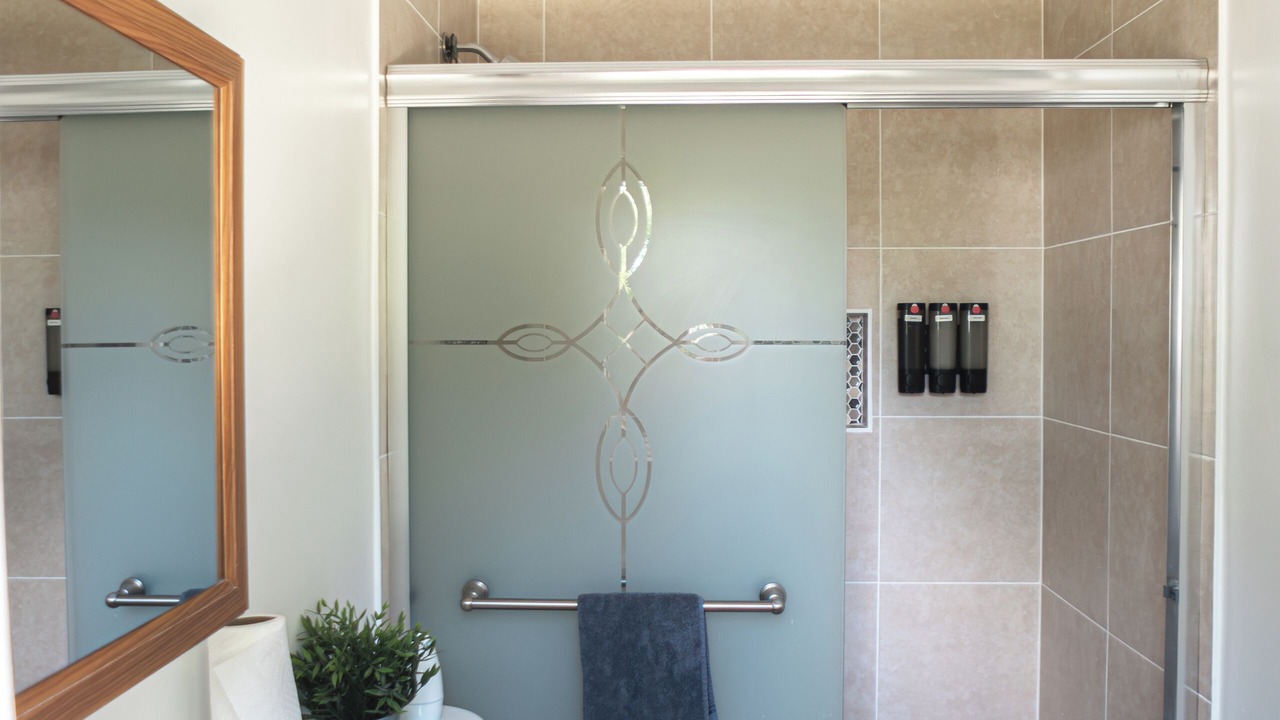 Photo of Bathroom in Edgewood