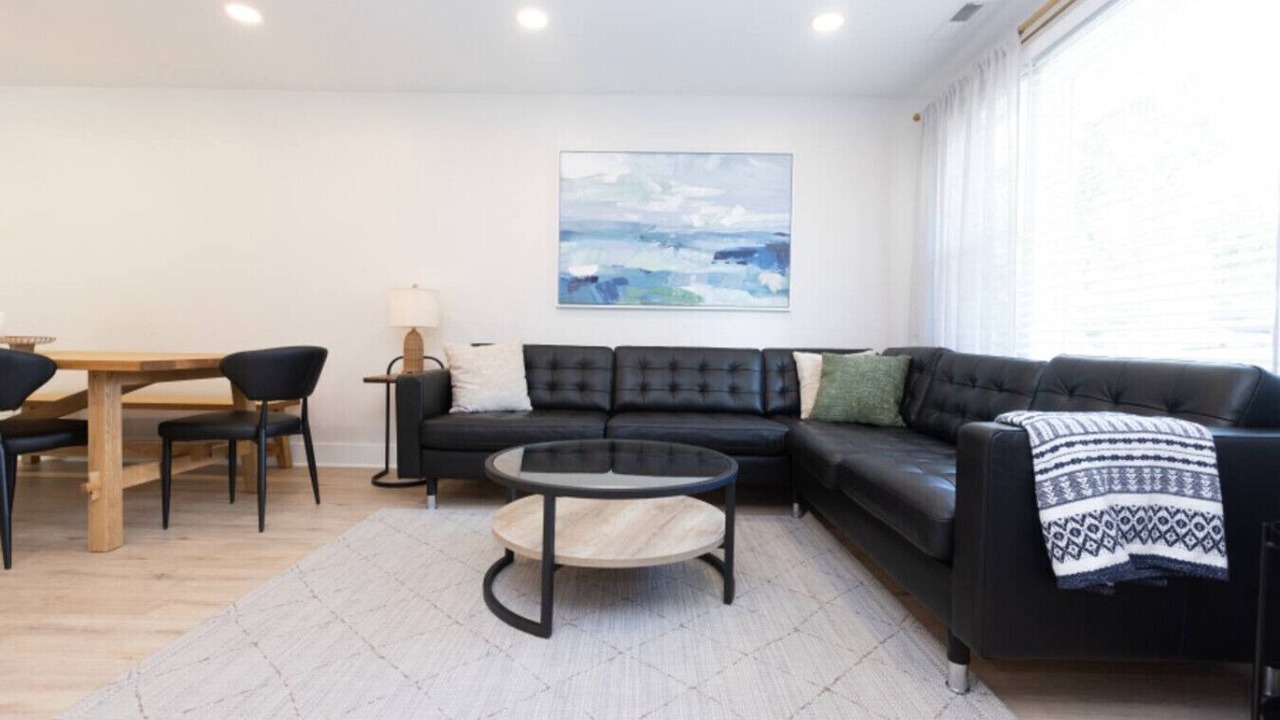 Photo of Livingroom in Lower Township