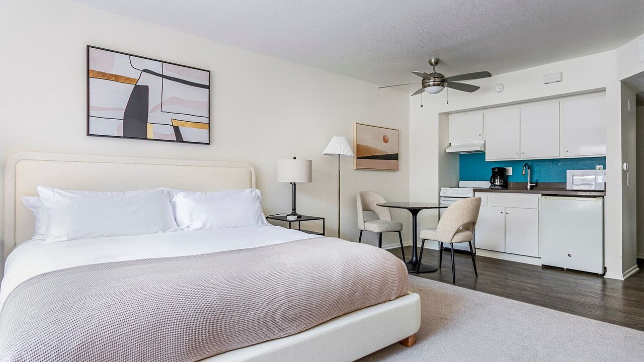 Photo of Bedroom in Studio City